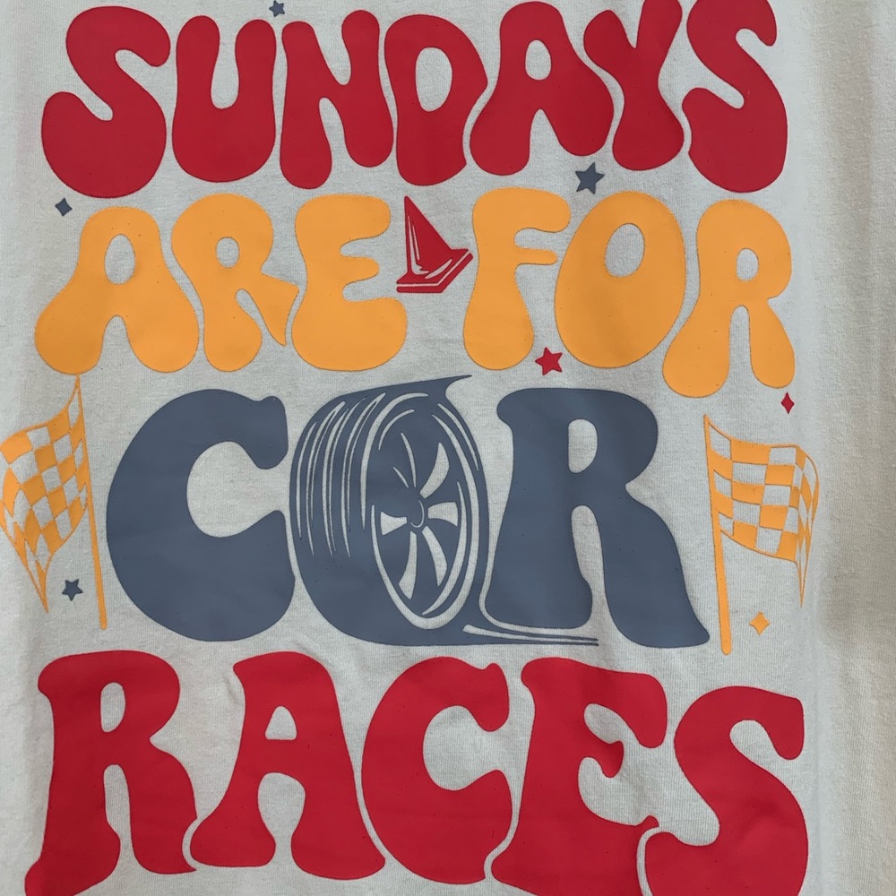 **NWOT Graphic Tee Racing Print Large - Picture 2 of 5